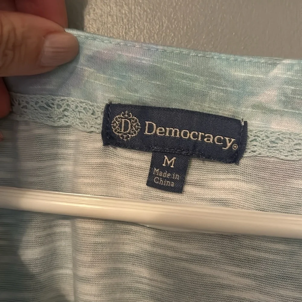 Democracy pastels floral medium top - Picture 3 of 5